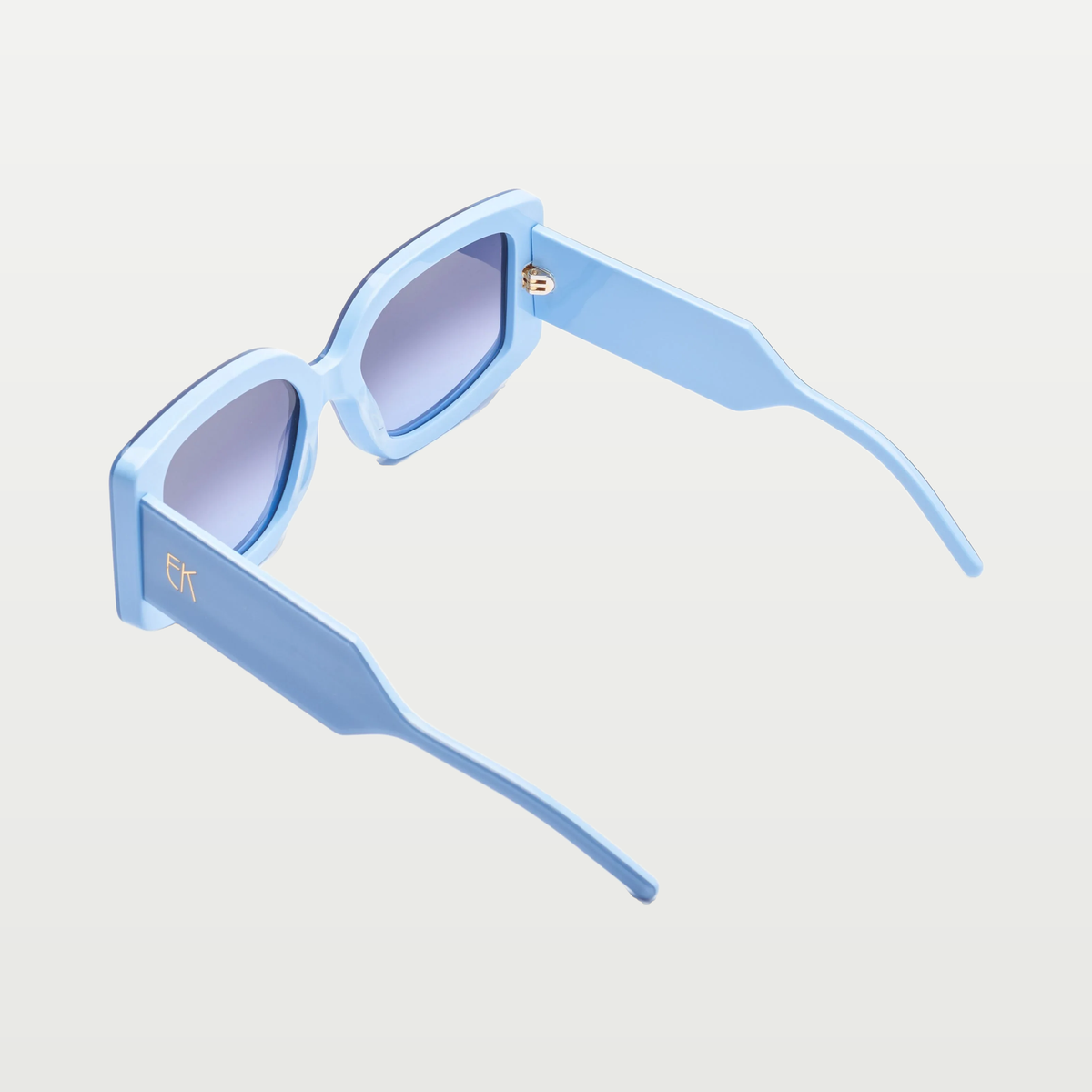 Emmanuelle Khanh Sunglasses 7082 — 81 - Sky blue