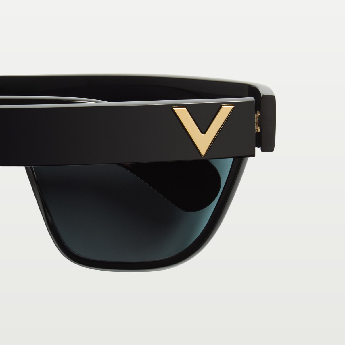 Valentino Geometric Acetate Eyewear — BLACK/GREEN