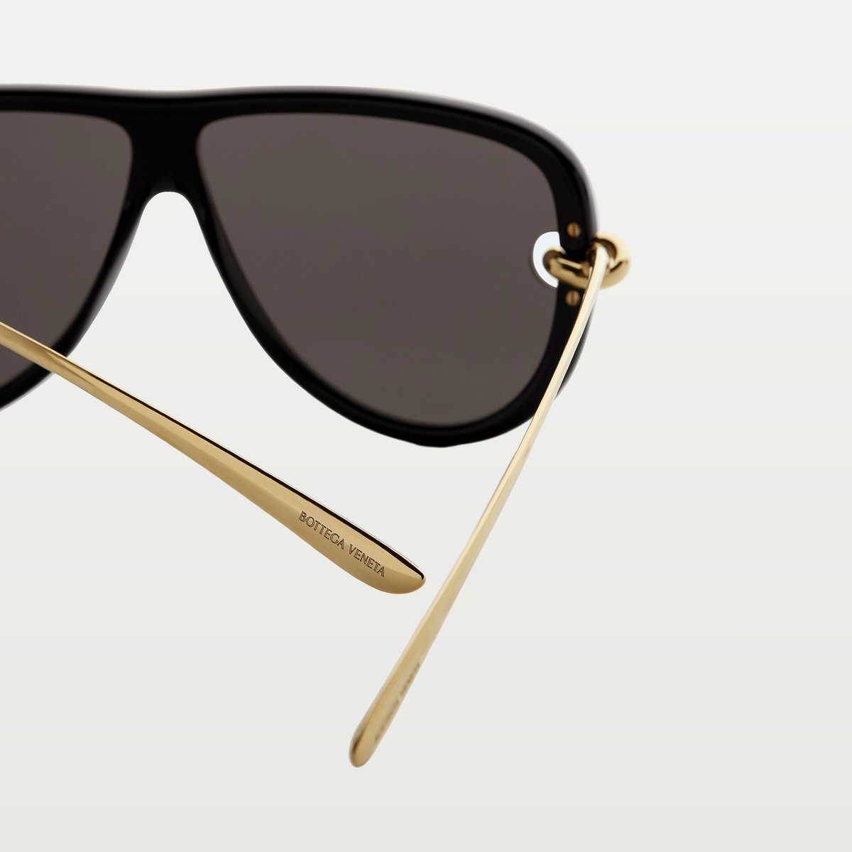 Bottega Veneta Knot Aviator Sunglasses in Black/gray