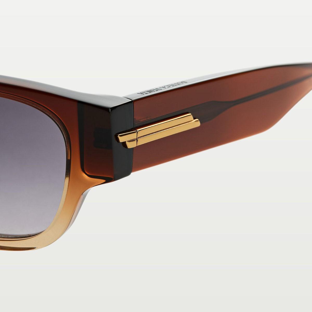Bottega Veneta Classic Panthos Sunglasses in Brown/grey