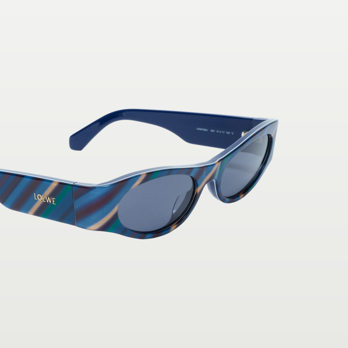 LOEWE Flash Slim Cateye sunglasses in Navy Blue