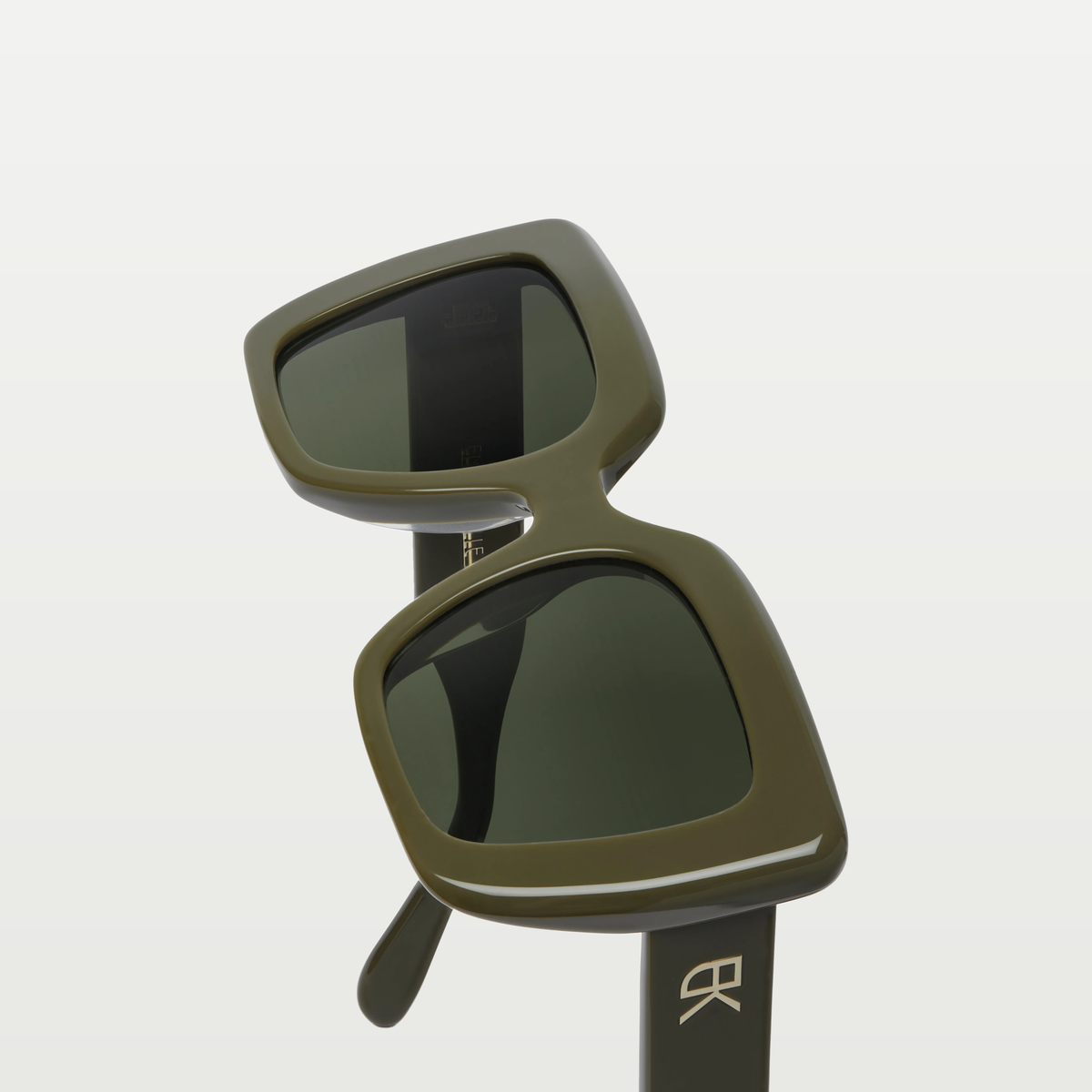 Emmanuelle Khanh Sunglasses FOXY — OLIVE