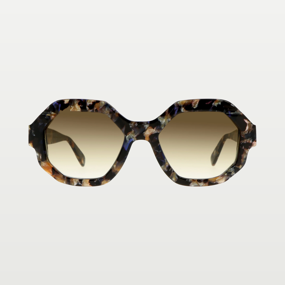 Emmanuelle Khanh Sunglasses 7010 — Pêche