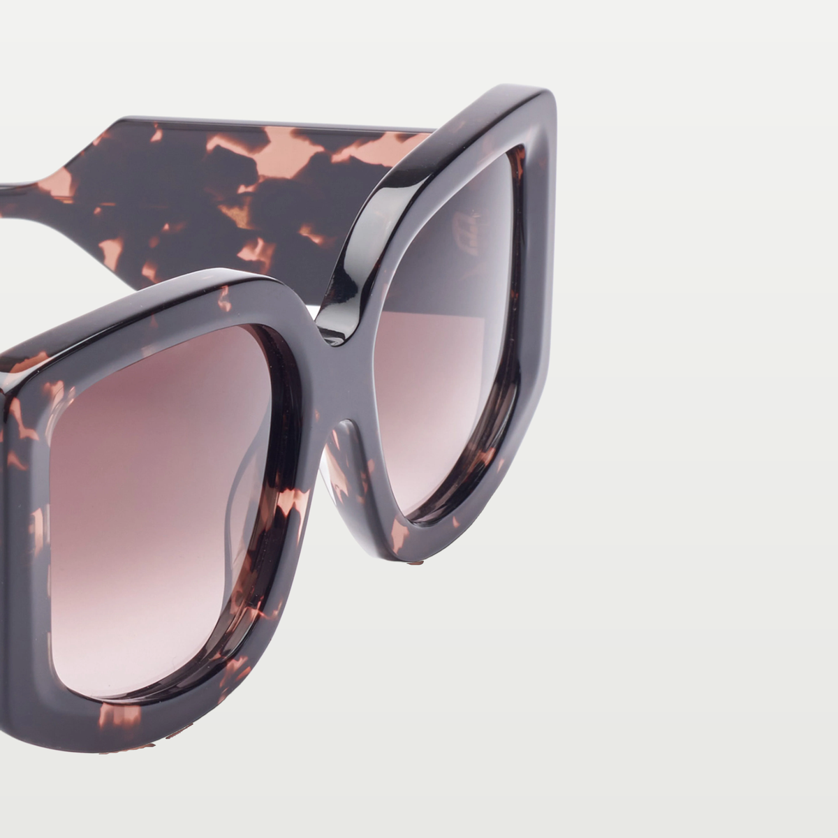 Emmanuelle Khanh Sunglasses 7082 — ORGANIC PINK RADIANCE