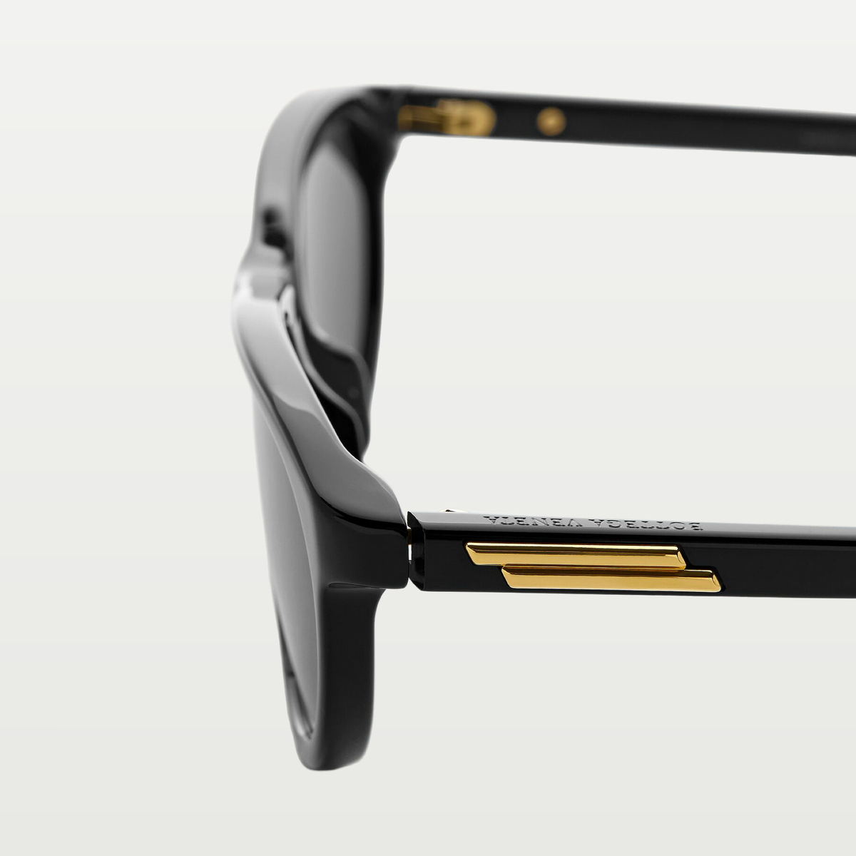 Bottega Veneta Classic Rectangular Sunglasses in Black/gray