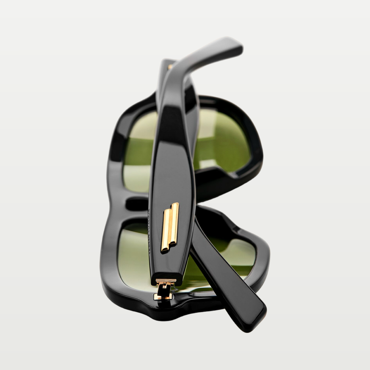 Bottega Veneta Sophia Ribbon Aviator Sunglasses in Black/green