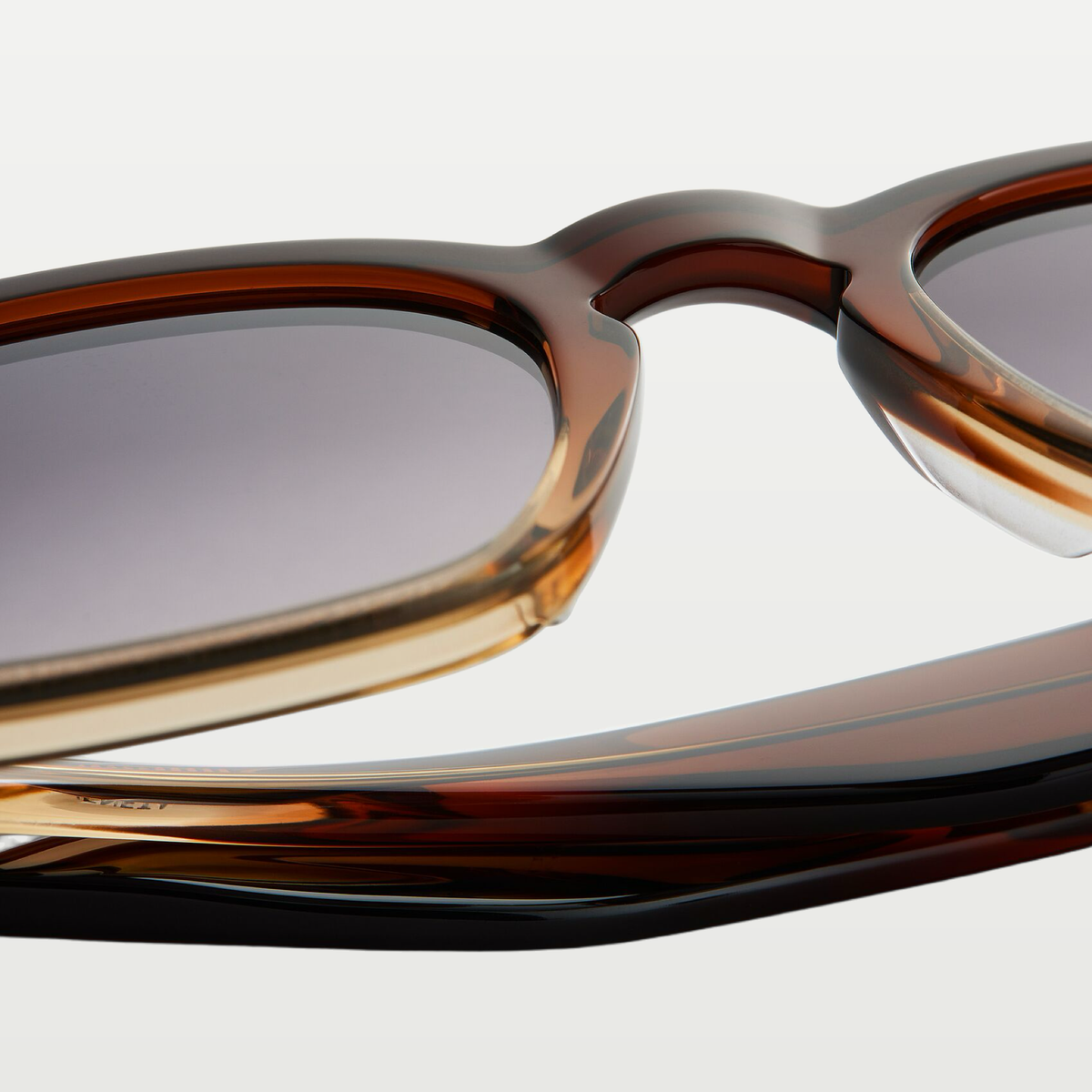 Bottega Veneta Classic Panthos Sunglasses in Brown/grey