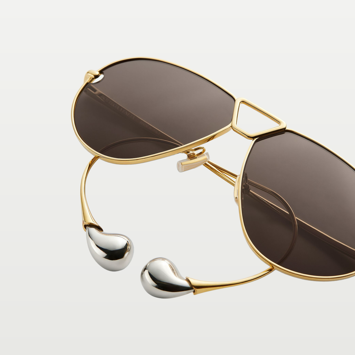 Bottega Veneta Drop Aviator Sunglasses in Gold/grey